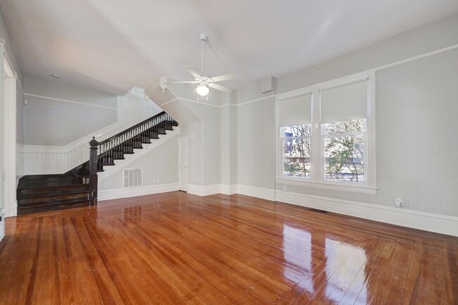 Building Photo - 1229 Heights Blvd