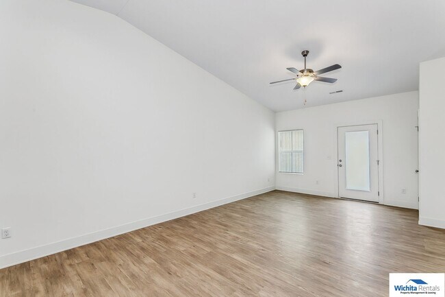 Building Photo - 1729 - 1731 S. Hickory Creek Ct.