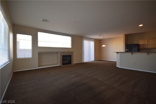 Foto del edificio - 4036 Joyous St