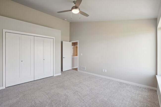 Building Photo - 2232 Eversull Ln