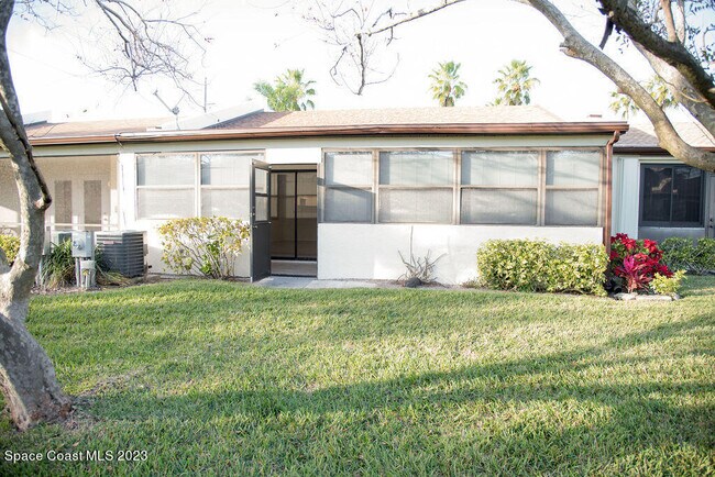 Building Photo - 441 Hawthorne Ct