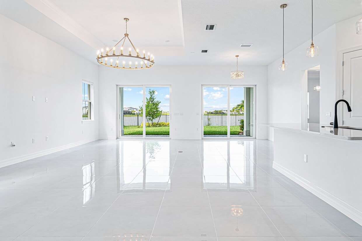 Primary Photo - 10444 Northbrook Cir