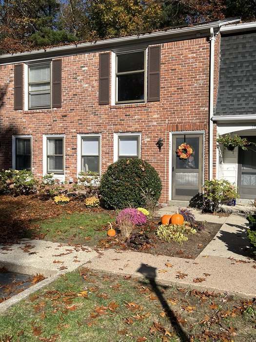 Primary Photo - 1081 Dickinson St