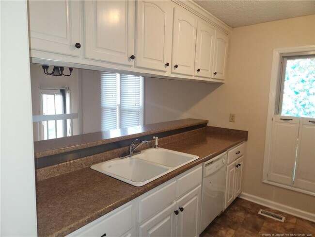 Building Photo - 4516 Bac Ct