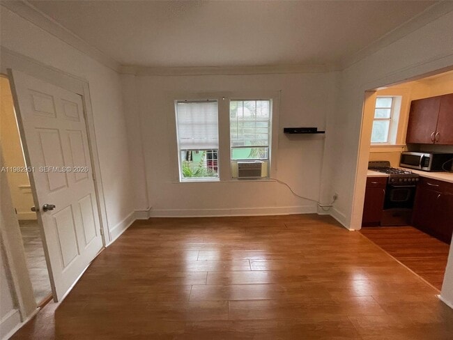 Foto del edificio - 1611 Michigan Ave