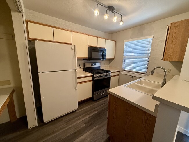Photo - 127 Iveystone Ct (Colorado Springs, CO) Townhome