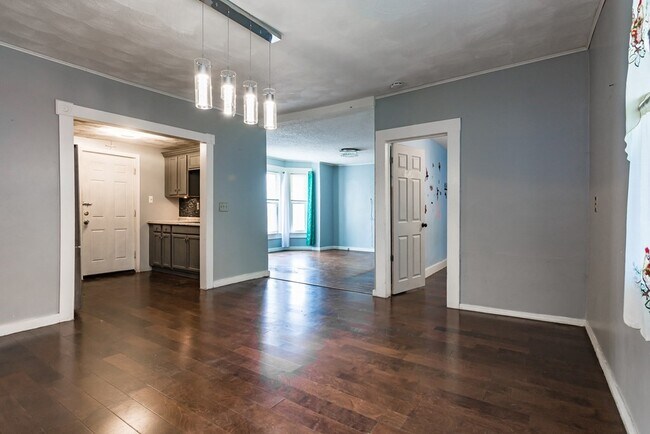 Building Photo - 41 Summer St