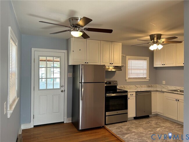 Foto del edificio - 4617 Forest Hill Ave