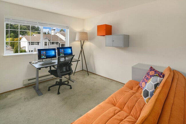 Building Photo - 23321 Cedar Way