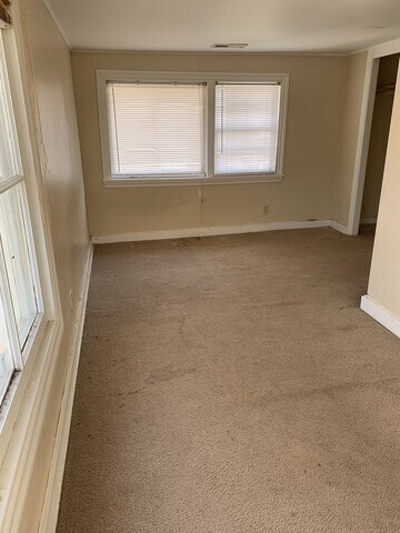 Building Photo - 521 E Wilson St