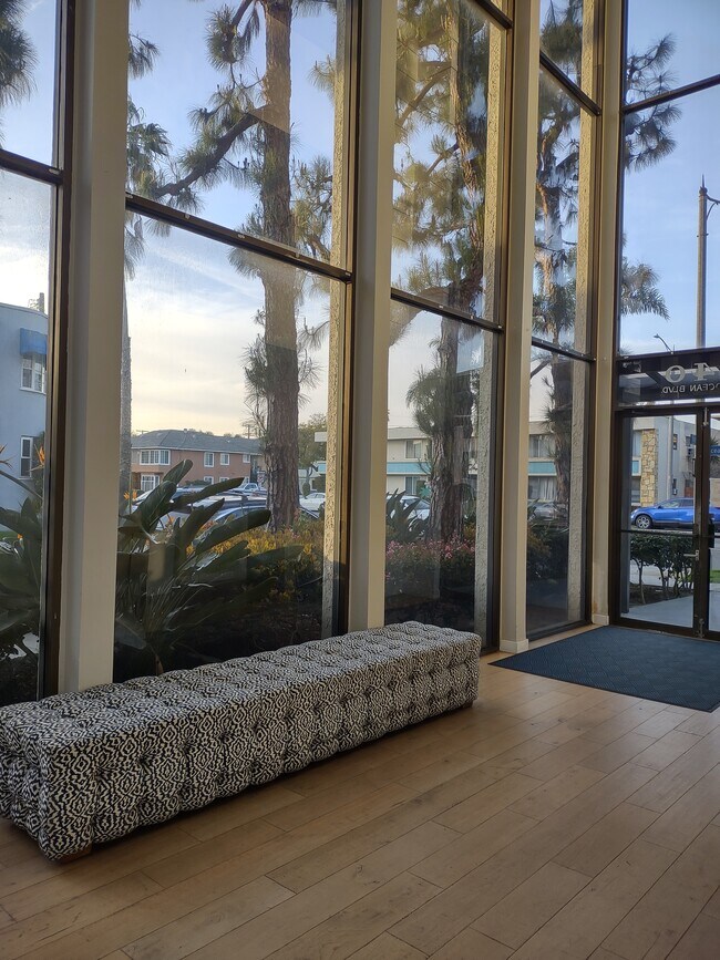 Foto del edificio - 1140 E Ocean Blvd