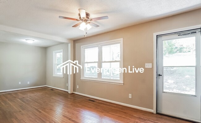 Building Photo - 872 Burning-Tree Trail