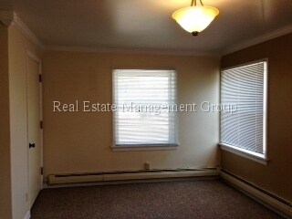 Fotografía del edificio - 534 E Front St