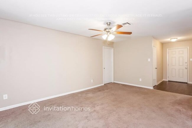Building Photo - 10351 Carlow Ln