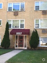 Building Photo - 8557 Niles Center Rd
