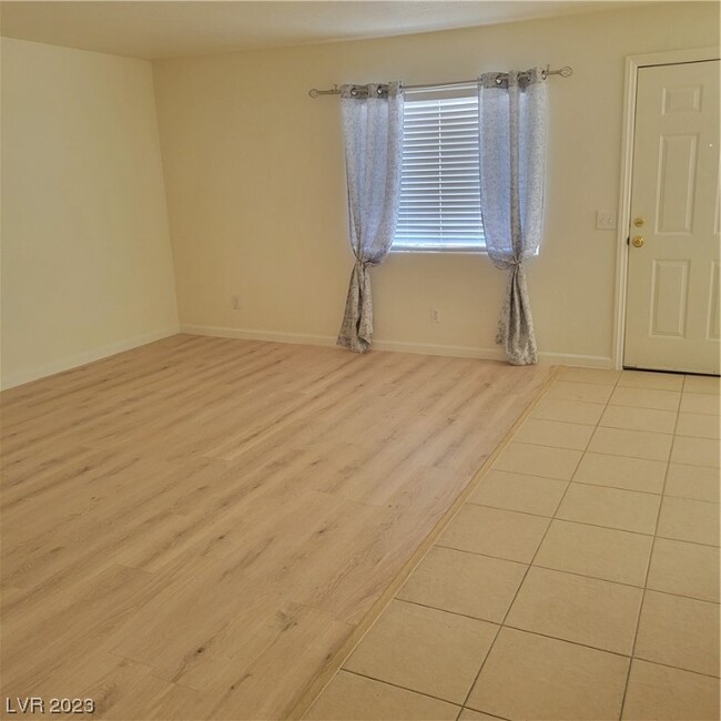 Building Photo - 2225 James Bilbray Dr