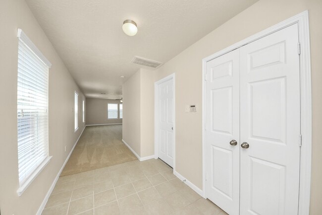 Building Photo - 11034 Kelly Hill Ct