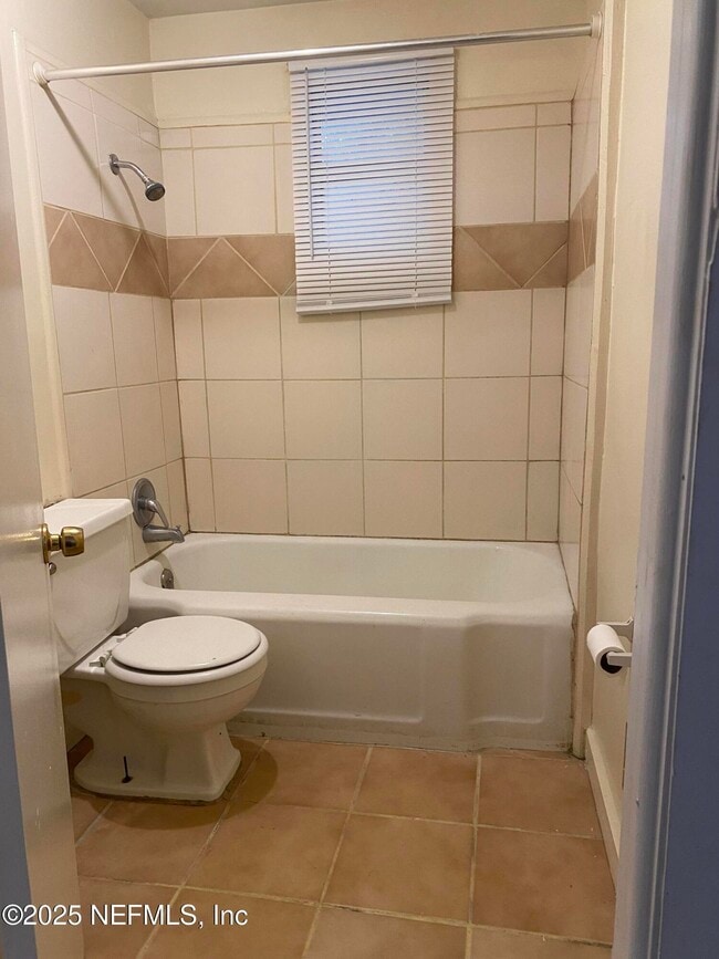 Foto del edificio - 345 Stockton St