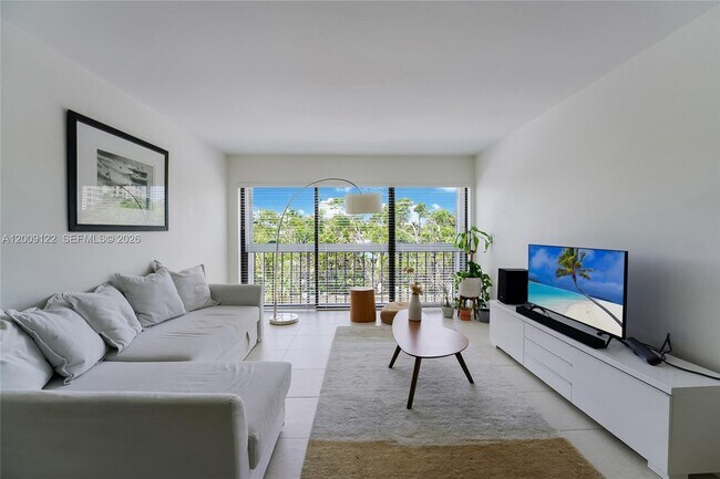 Building Photo - 255 Galen Dr