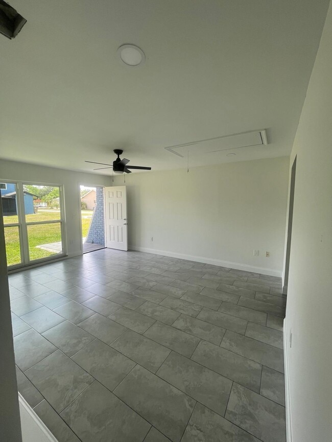Foto del edificio - 3142 Shingle Creek Ct