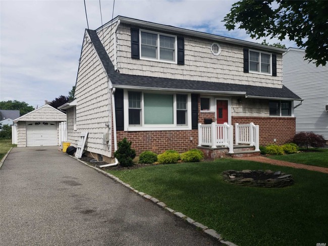 Building Photo - 65 S Windhorst Ave