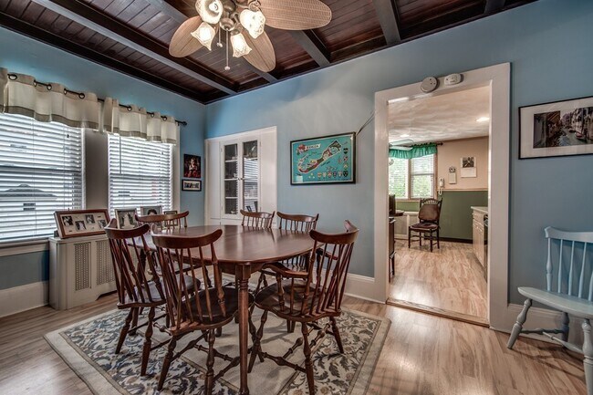 Foto del edificio - 55 Hillsdale Rd