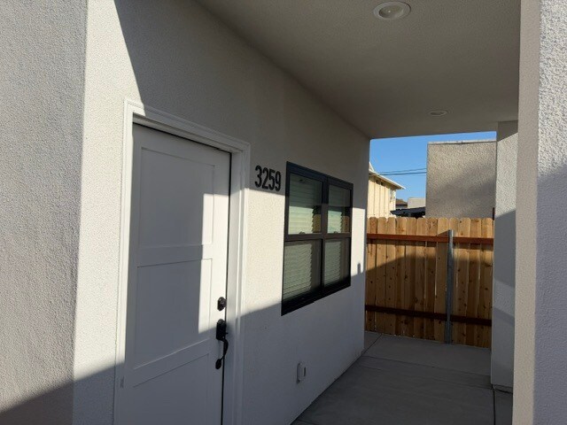 Foto del edificio - 3255 Landis St
