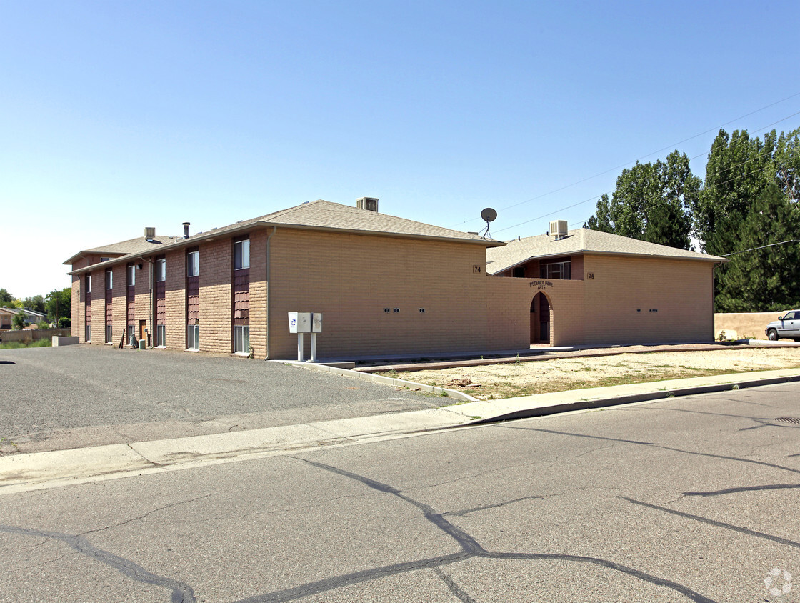 Primary Photo - Regency Park Apartments