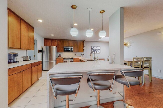 Building Photo - Coming soon! 3 Bedroom/2 Bathroom Home in ...