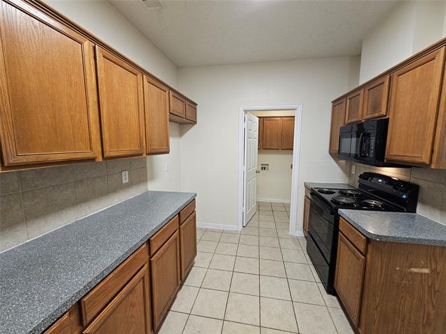 Foto del edificio - 212 Enchanted Ct