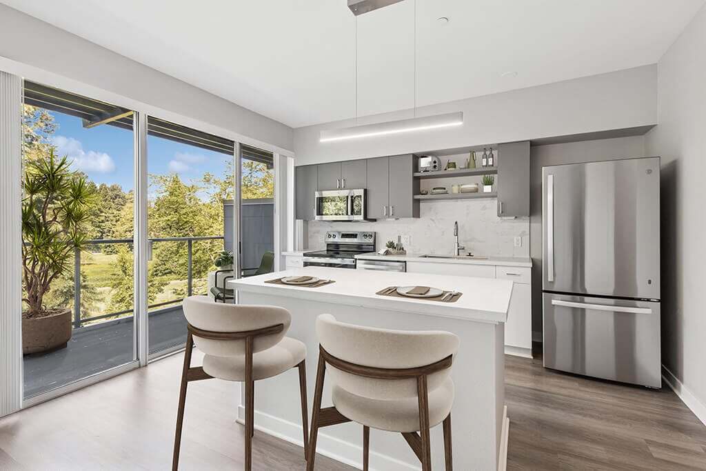 Primary Photo - Riverpark Apartments
