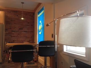 Building Photo - 45 Hemenway St