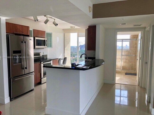 Foto del edificio - 3232 SW 22nd Terrace
