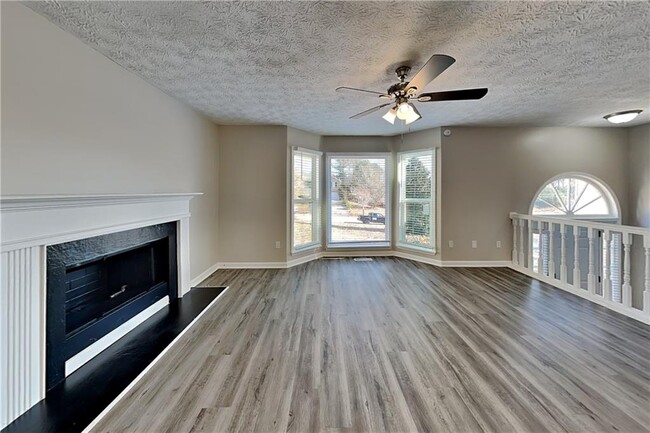 Building Photo - 42 Breckenridge Dr