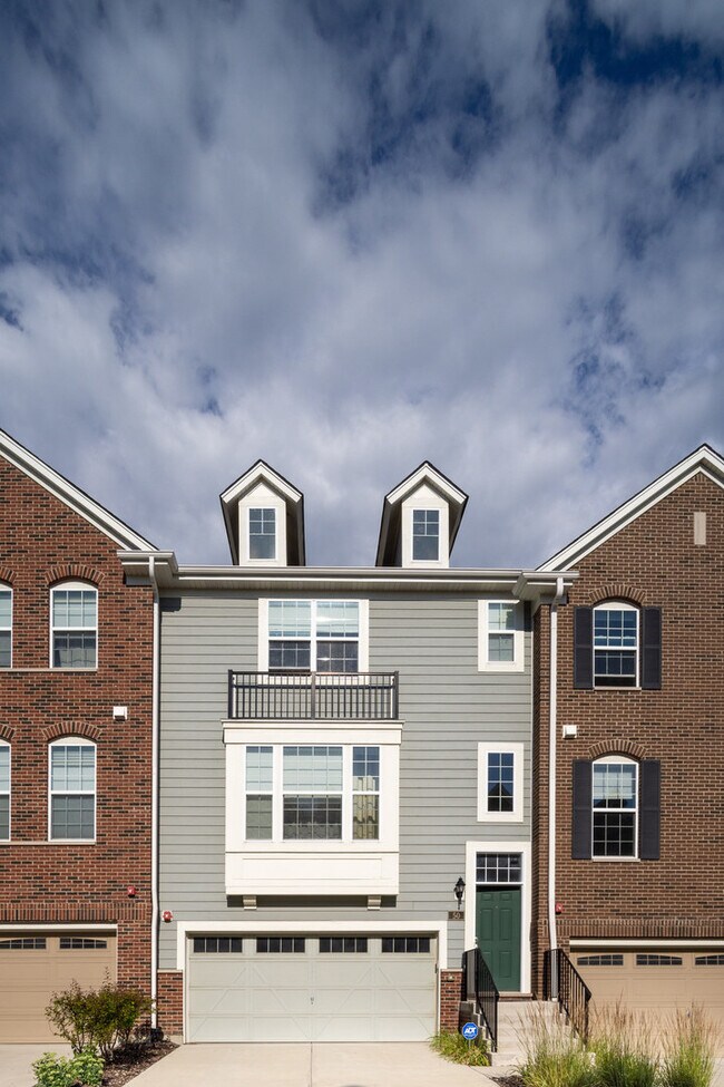 Foto del edificio - 50 Marcel Ln