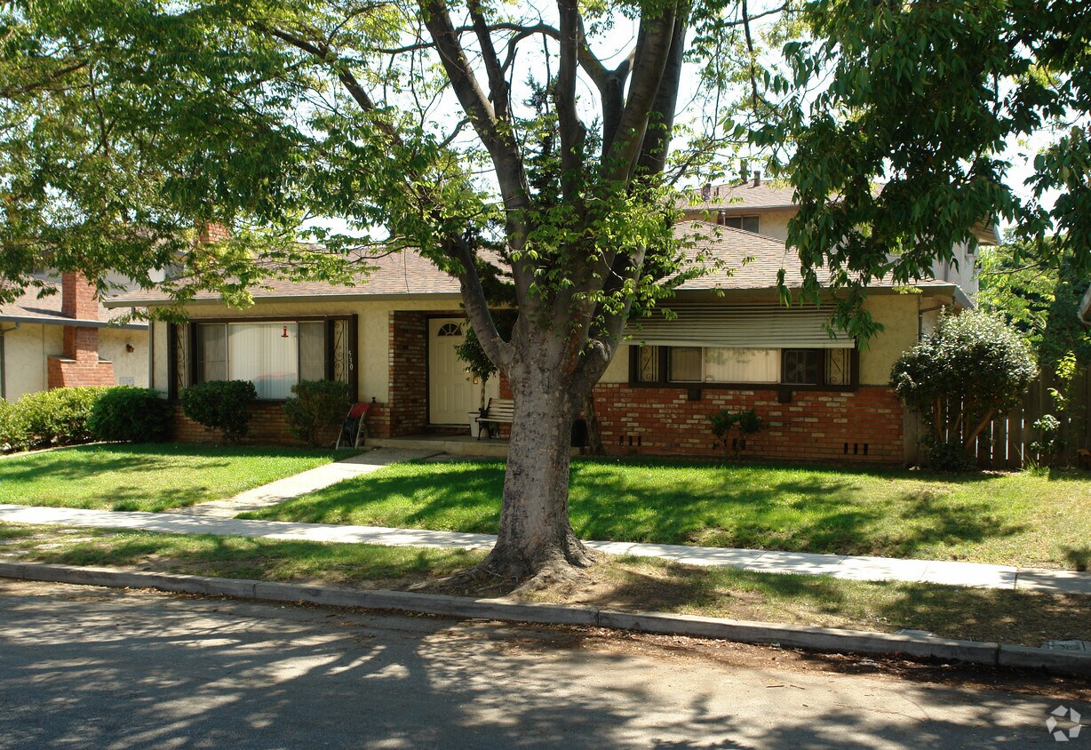 Building Photo - 530 Doyle Rd