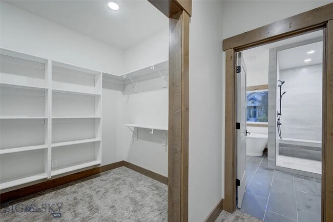 Building Photo - 4559 Alexander St