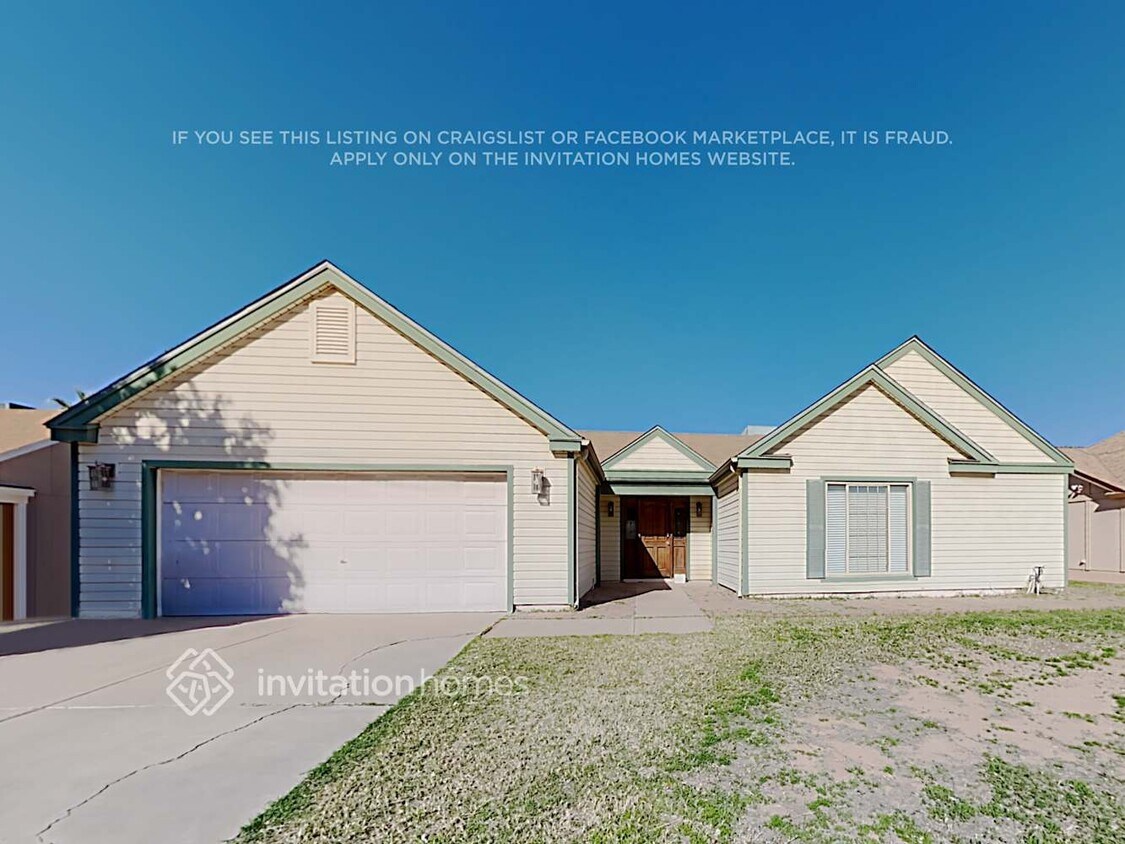 Foto principal - 668 E Manor Dr