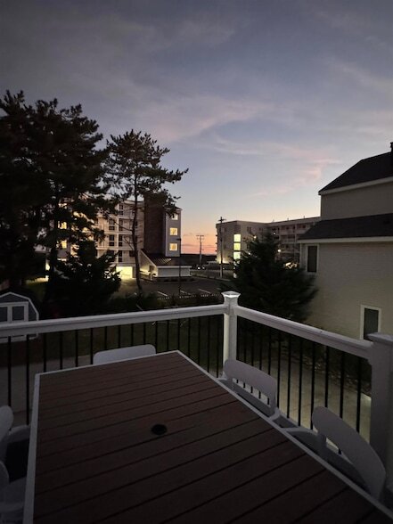 Foto principal - 512 W Brigantine Ave