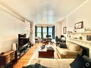 Building Photo - 178 Marlborough St
