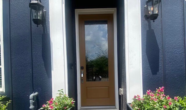 Foto del edificio - 805 Bringhurst St