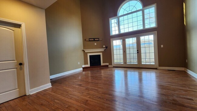 Foto del edificio - Boone Lake Condo for Lease