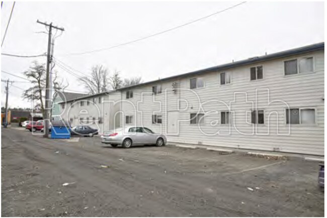 Resident Parking Lot - 420 Asbury St