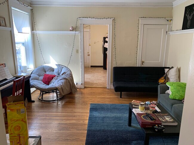 Building Photo - 31 Quint Ave