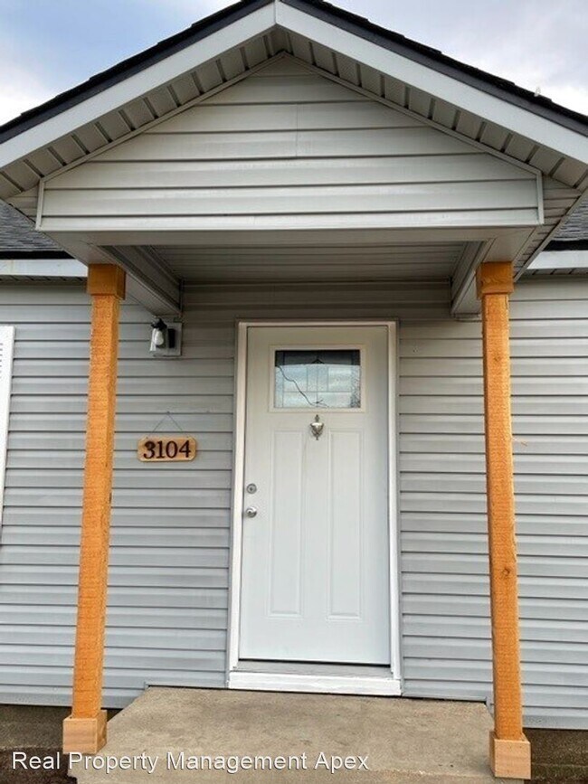 Foto del edificio - 3 br, 2 bath House - 3104 Fadal Ave