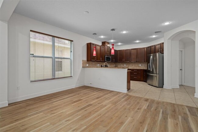 Building Photo - 16030 Bella Woods Dr
