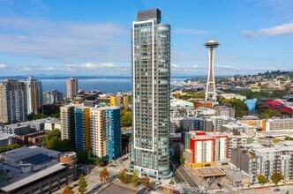 Building Photo - 2510 6th Ave