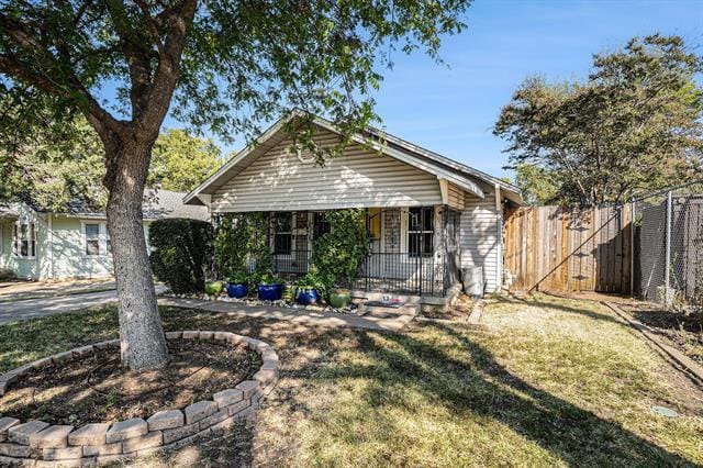 Building Photo - 2117 Sanborn St