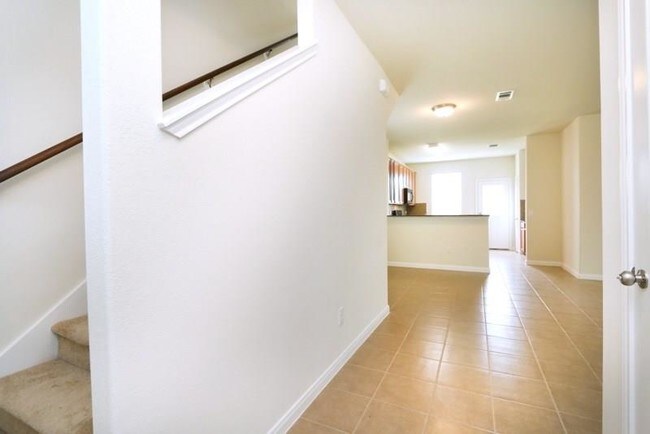 Building Photo - 12307 Skyview Manor Dr