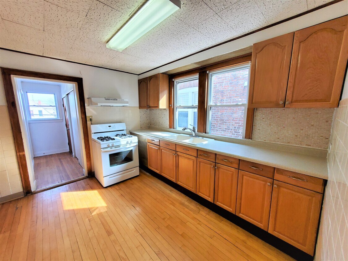 4219 N Marmora Ave Unit 2, Chicago, IL 60634 4219 N Marmora Ave